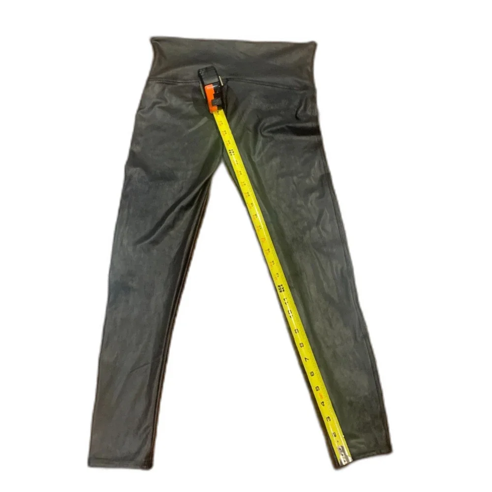 COPY - Spanx women's faux leather black leggings pants - EUC - Picture 4 of 5